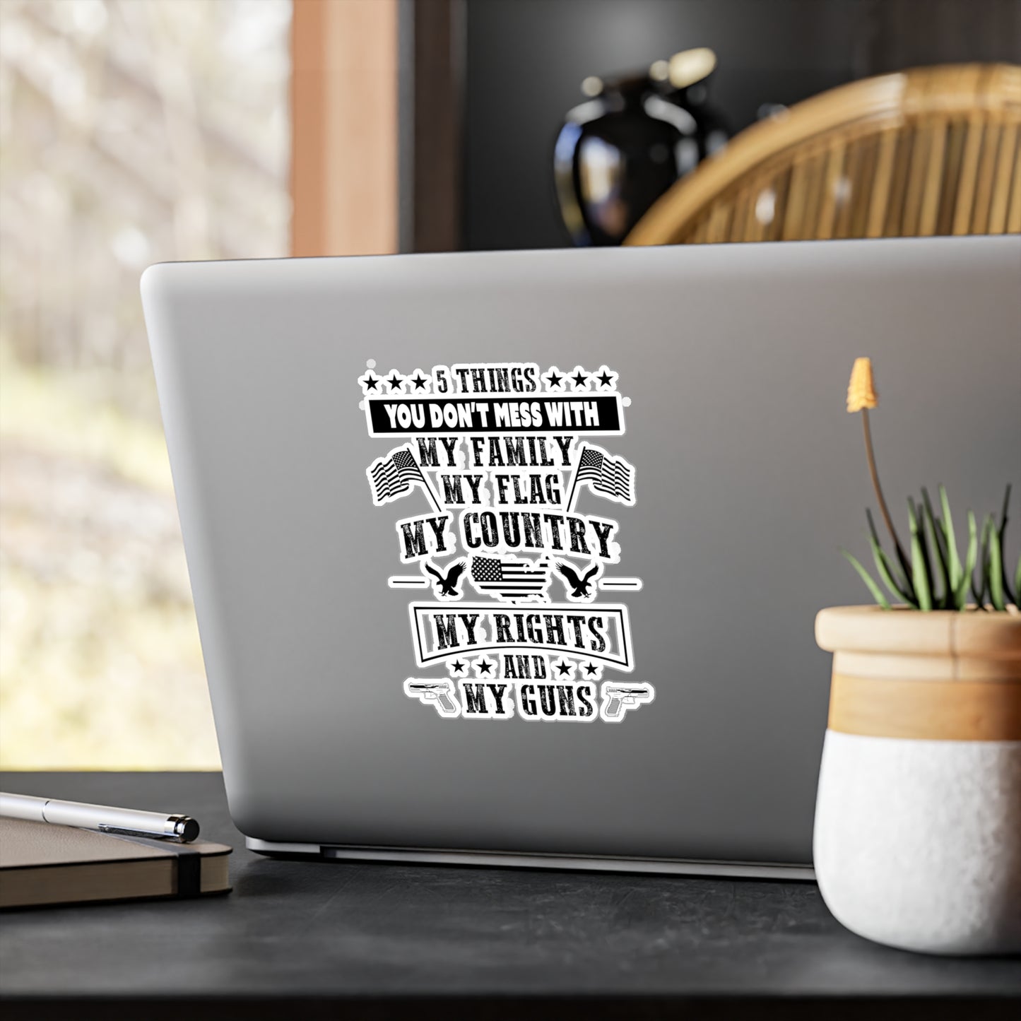 5 Things You Don't Mess With Kiss-Cut Vinyl Decals